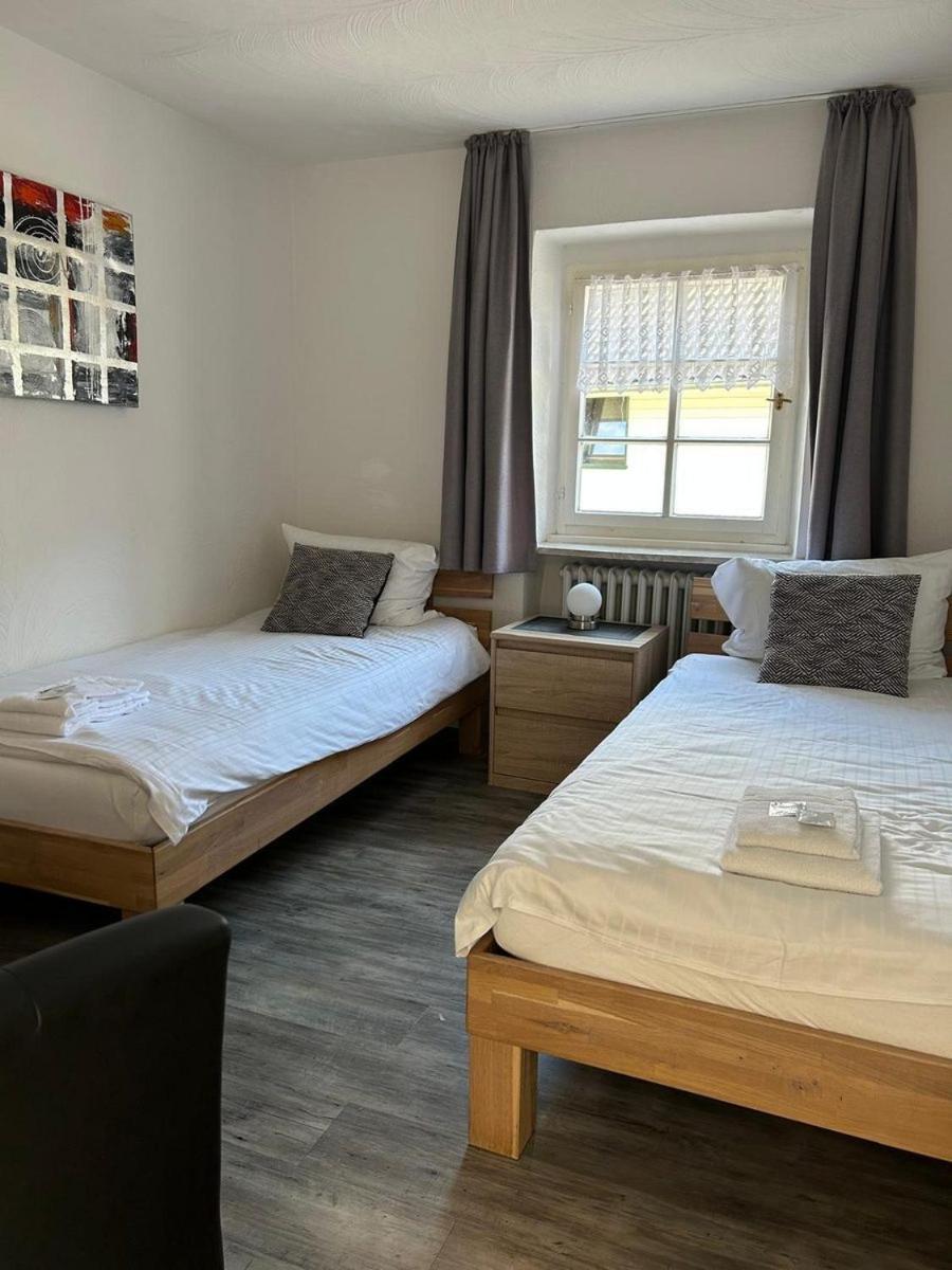 Garni Hotel Im Fachwerkhof 심머라스 외부 사진