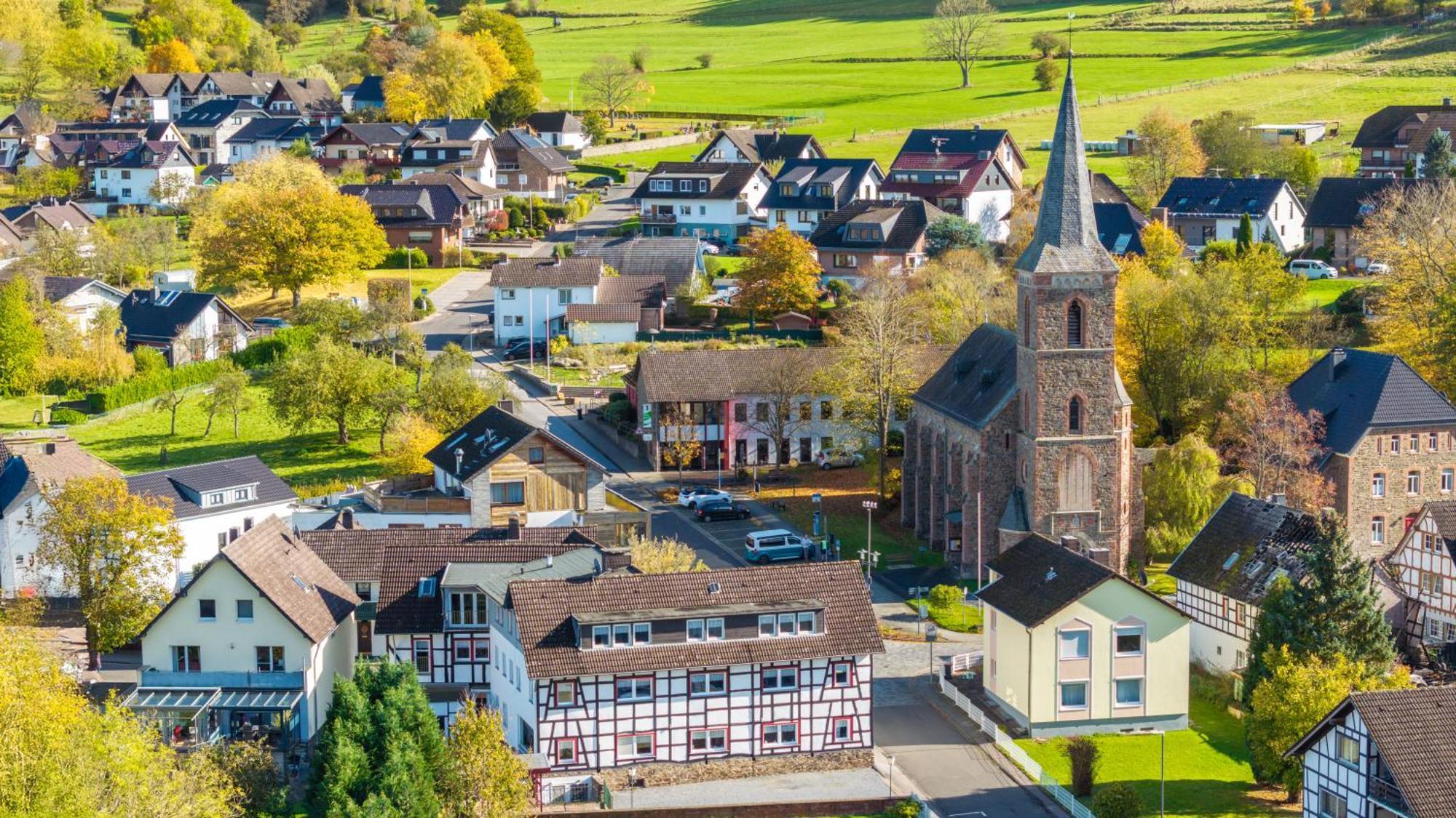 Garni Hotel Im Fachwerkhof 심머라스 외부 사진