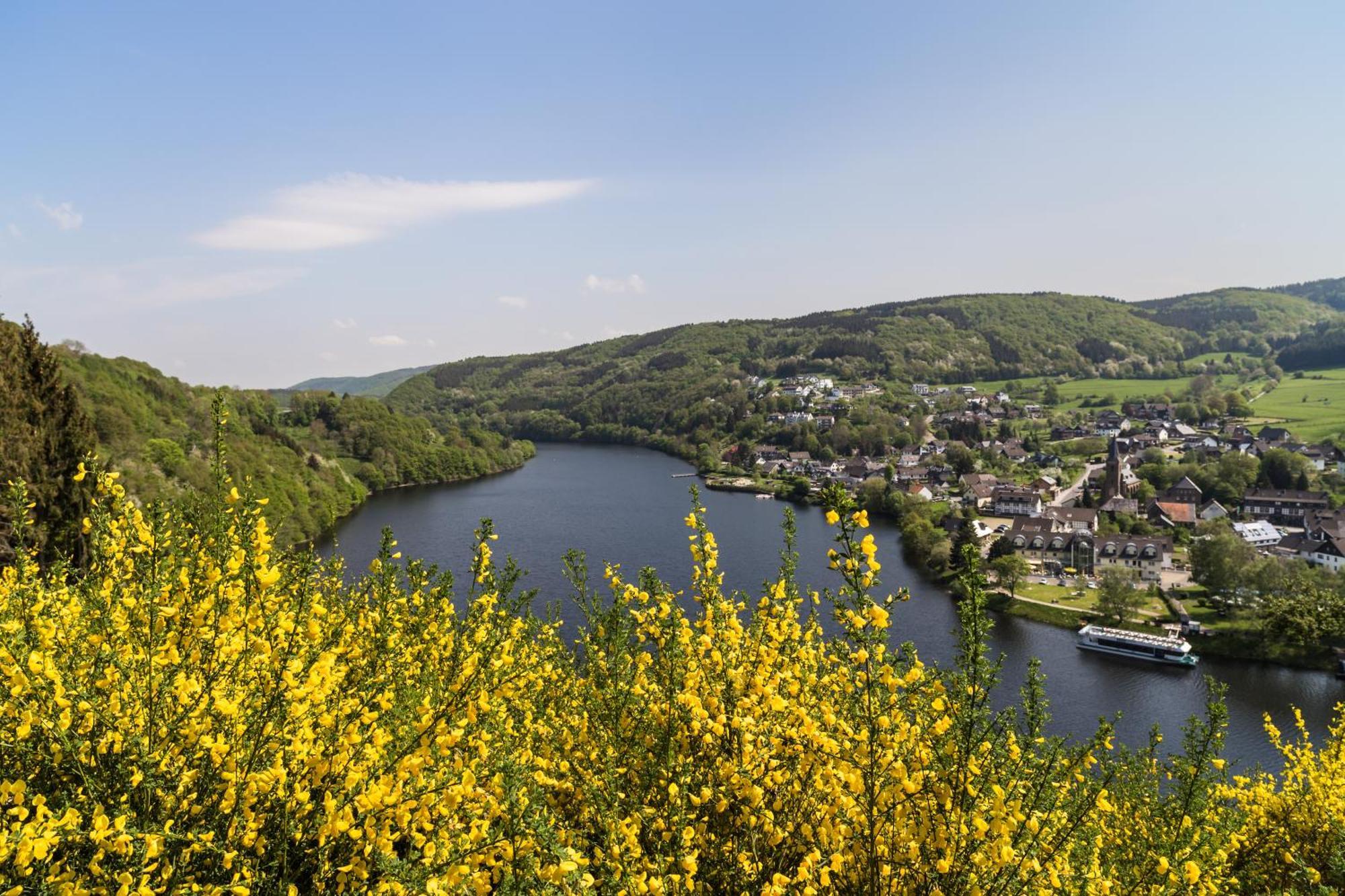 Garni Hotel Im Fachwerkhof 심머라스 외부 사진