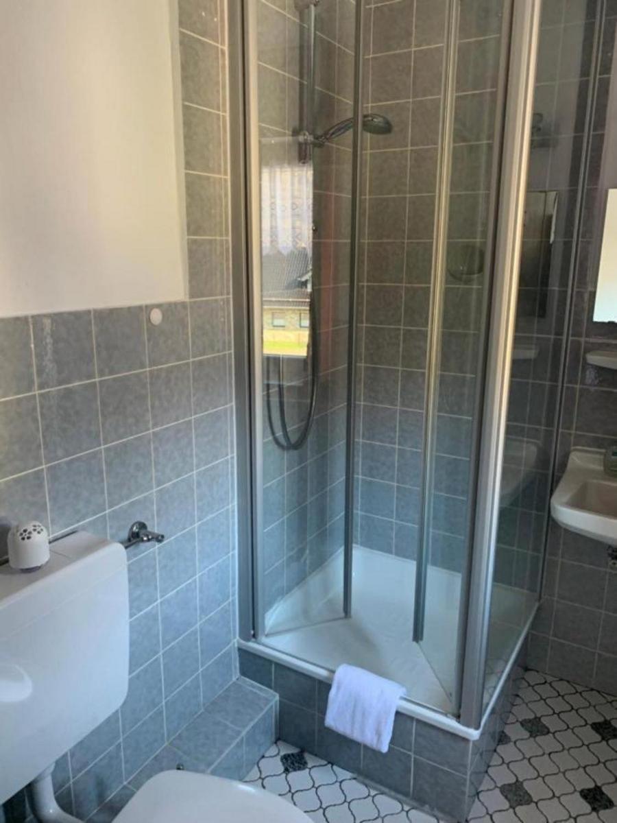 Garni Hotel Im Fachwerkhof 심머라스 외부 사진