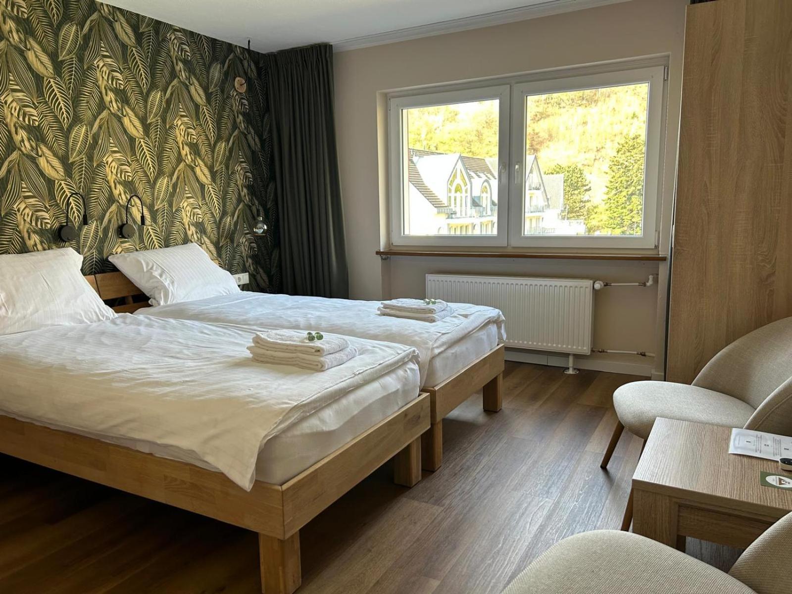 Garni Hotel Im Fachwerkhof 심머라스 객실 사진